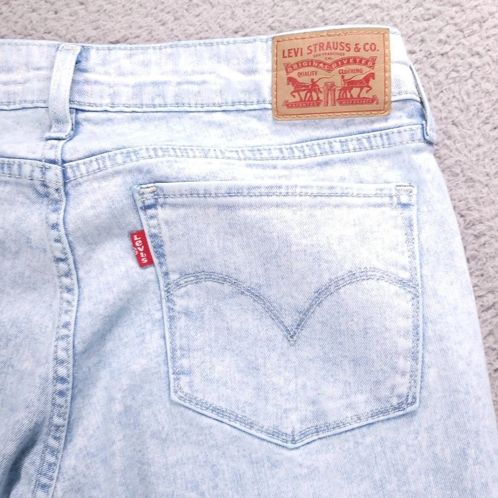 LEVIS 711 Jeans Size 30 Skinny Mid Rise Light Acid Wash Stretch Denim - Picture 3 of 14